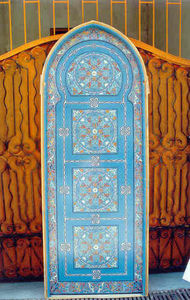 Artiwood Maroc - porte en cèdre massif peinte à main - Porte Ancienne