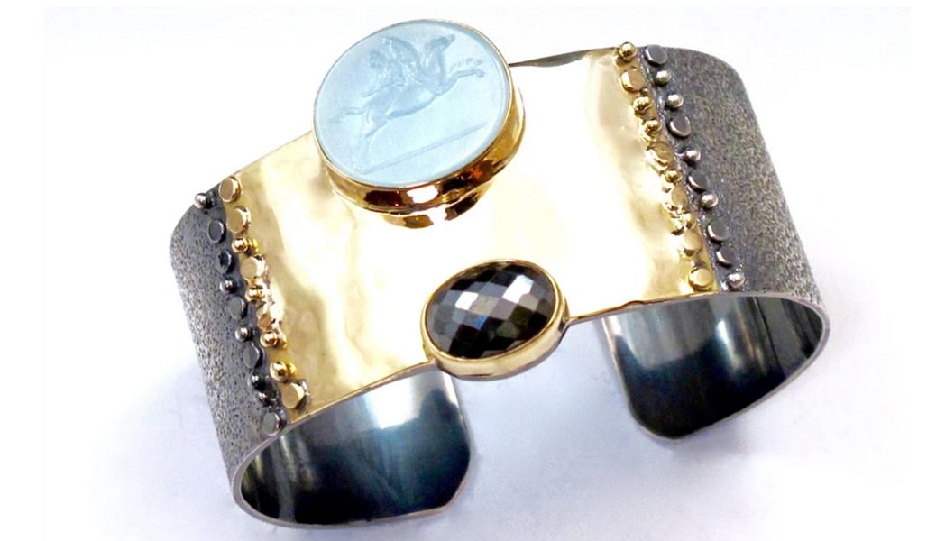 Deborah Armstrong & Company Bracelet Jewelry Beyond decoration  | 