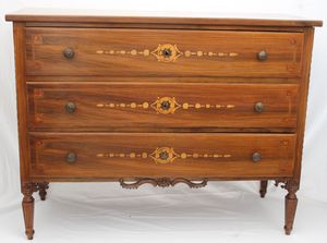  Chest of drawers