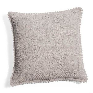 MAISONS DU MONDE - housse de coussin crochet gris - Cushion Cover