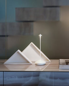 Zafferano - pina pro white - Table Lamp