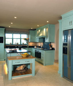 Chiselwood -  - Traditional Kitchen
