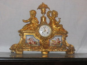Antiquité-Brocante de la Loire - horloge napoléon iii - Tischuhr